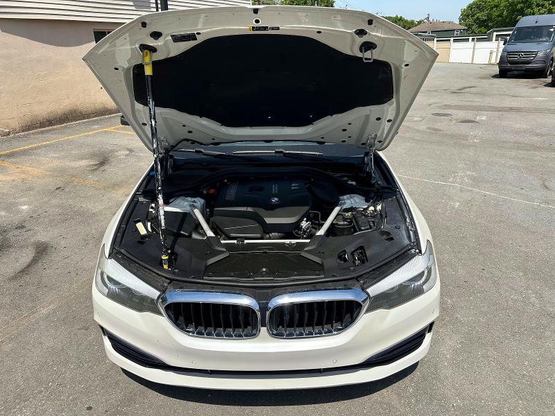 2019 Bmw 530 მანქანა იყიდება აუქციონზე, vin: WBAJA5C59KWW18744, აუქციონის ნომერი: 54454766