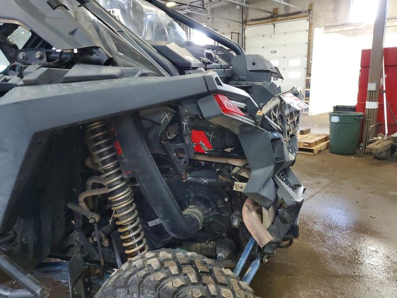 56808556 :رقم المزاد ، 3NSRAD928MG614018 vin ، 2021 Polaris Rzr مزاد بيع