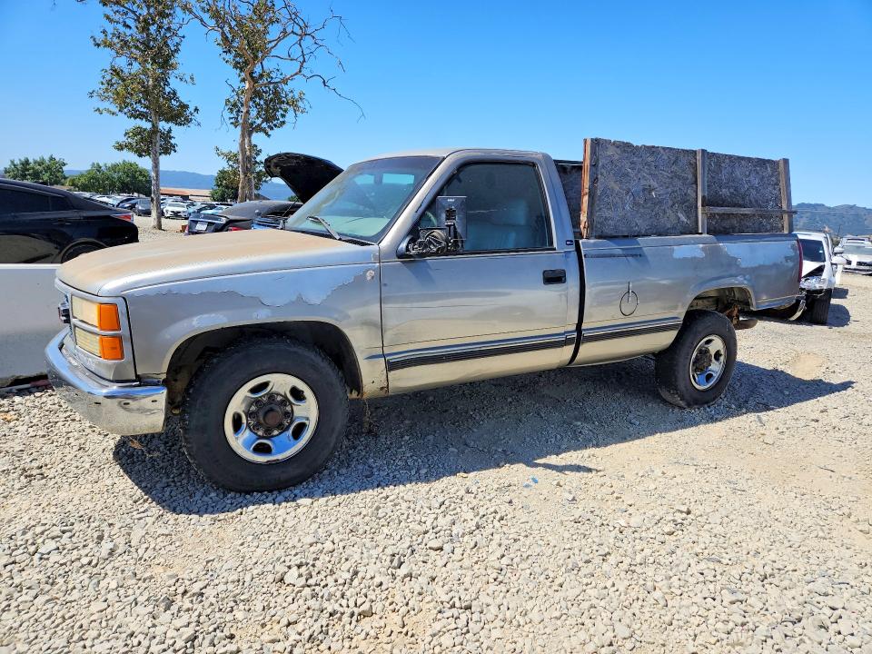 2000 Gmc Sierra მანქანა იყიდება აუქციონზე, vin: 1GTGC24J7YR155320, აუქციონის ნომერი: 58413376
