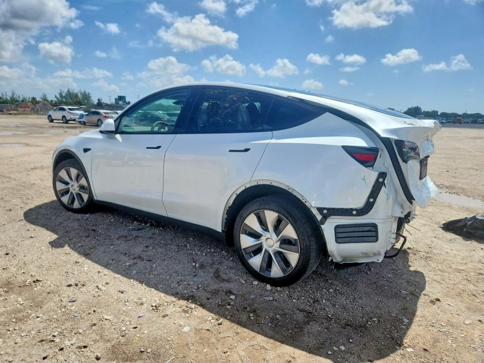 Продаж на аукціоні авто 2024 Tesla Model Y, vin: 7SAYGDEE0RA246992, номер лоту: 56495976