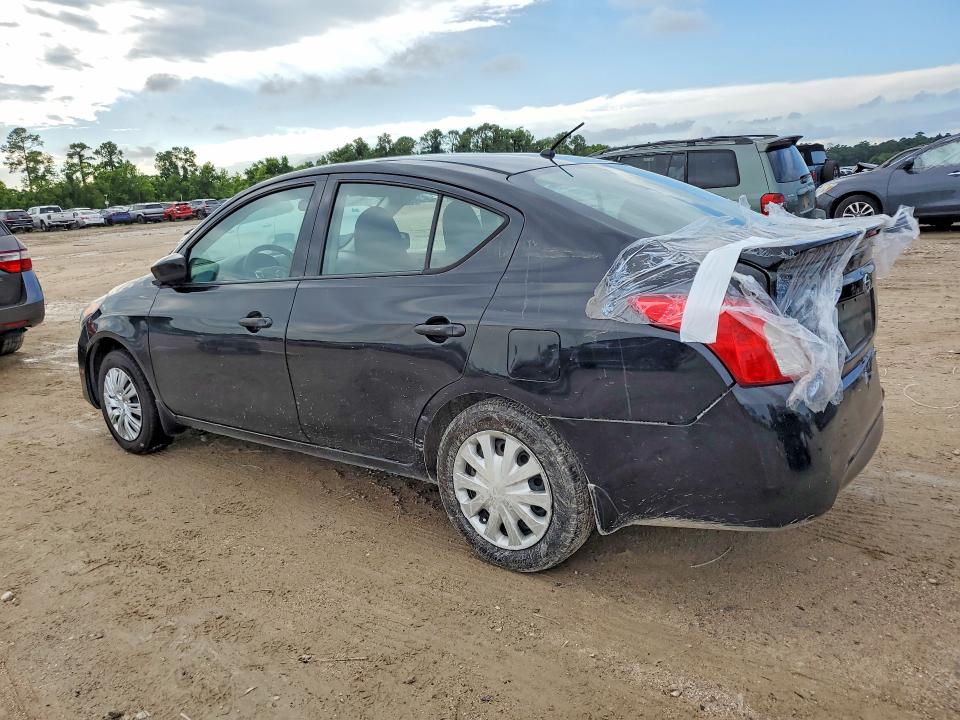 56601586 :رقم المزاد ، 3N1CN7AP0HL880864 vin ، 2017 Nissan Versa مزاد بيع