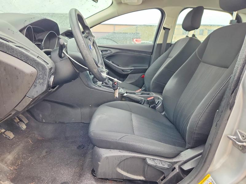 56581156 :رقم المزاد ، 1FADP3E28GL361743 vin ، 2016 Ford Focus مزاد بيع