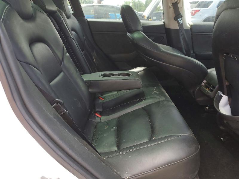 58168646 :رقم المزاد ، 5YJ3E1EA1KF401390 vin ، 2019 Tesla Model 3 مزاد بيع