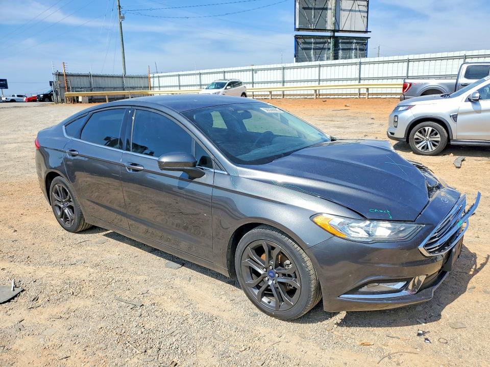 56336996 :رقم المزاد ، 3FA6P0HD3JR175024 vin ، 2018 Ford Fusion مزاد بيع