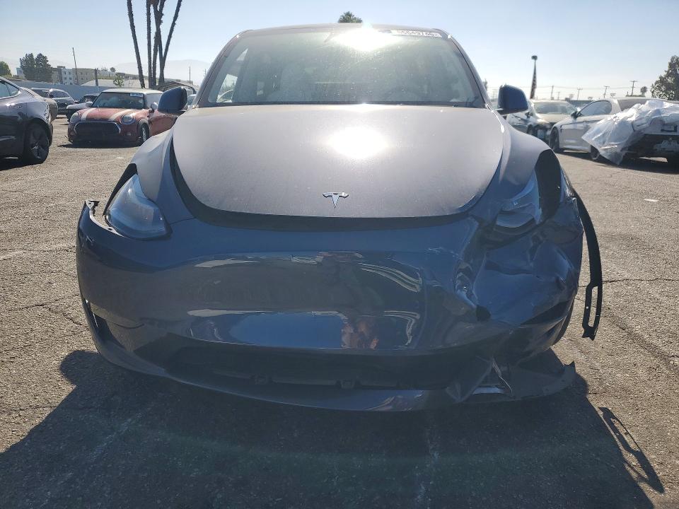 55649766 :رقم المزاد ، 7SAYGDED3PF968917 vin ، 2023 Tesla Model Y مزاد بيع