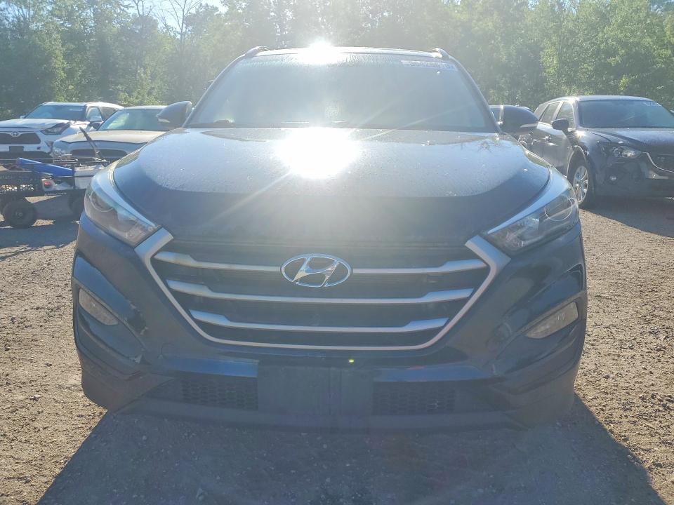 56426616 :رقم المزاد ، KM8J3CA49JU775028 vin ، 2018 Hyundai Tucson مزاد بيع