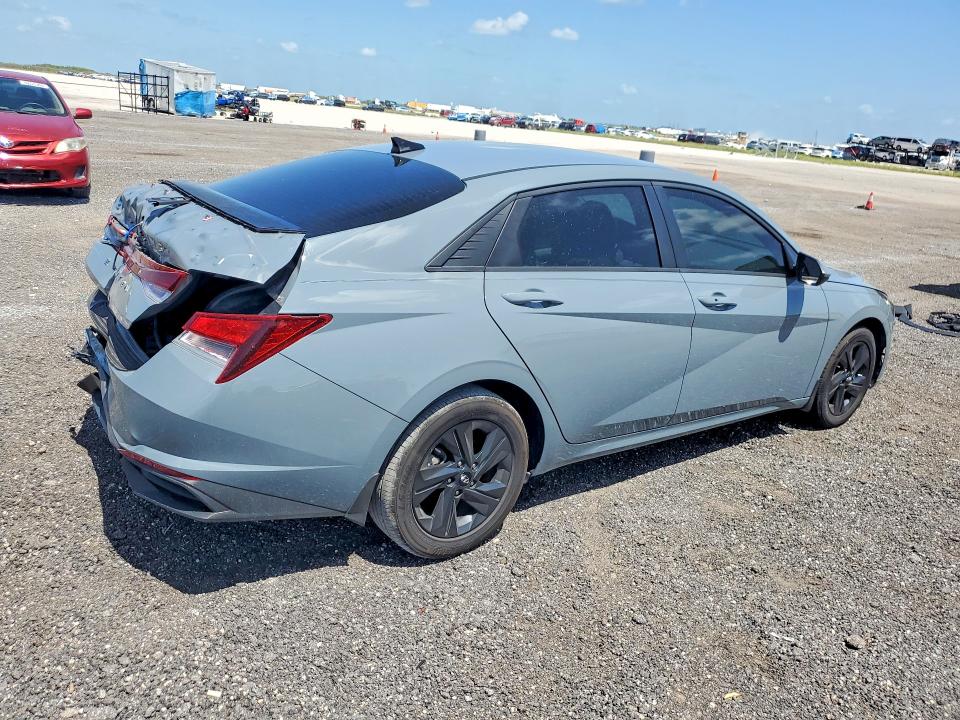 57377826 :رقم المزاد ، KMHLM4AG5PU386238 vin ، 2023 Hyundai Elantra مزاد بيع