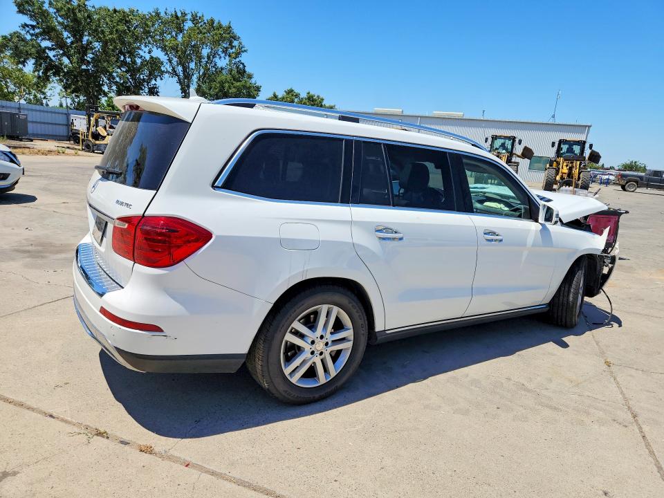 Продажа на аукционе авто 2015 Mercedes-benz Gl, vin: 4JGDF2EE3FA488424, номер лота: 57515026