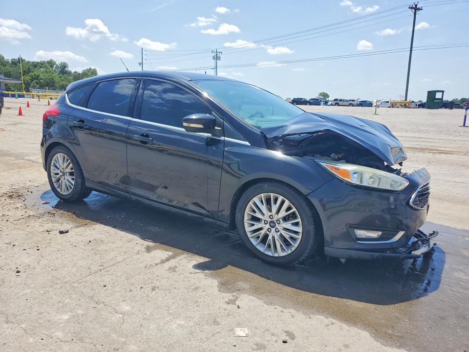 59288226 :رقم المزاد ، 1FADP3N2XGL286110 vin ، 2016 Ford Focus مزاد بيع
