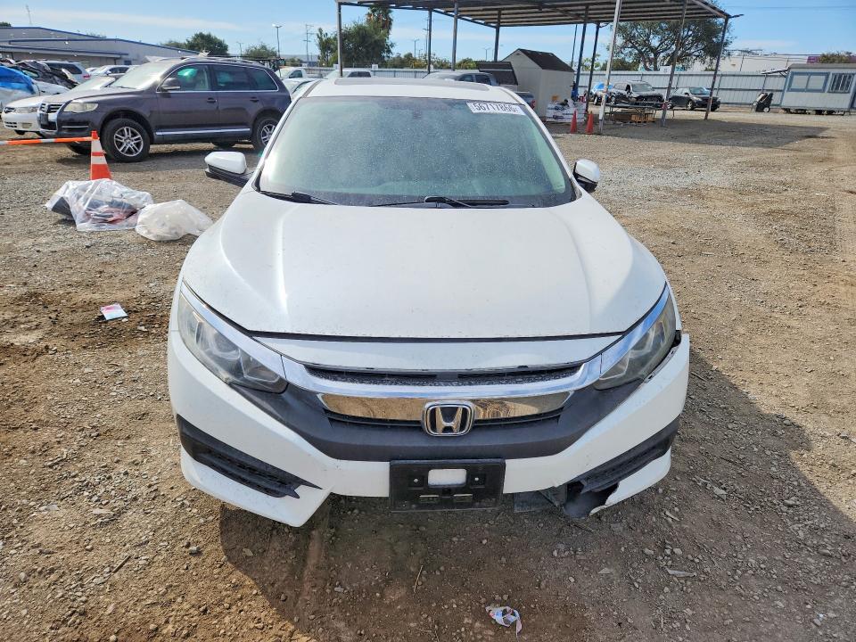 2018 Honda Civic მანქანა იყიდება აუქციონზე, vin: 19XFC2F73JE206438, აუქციონის ნომერი: 56717866