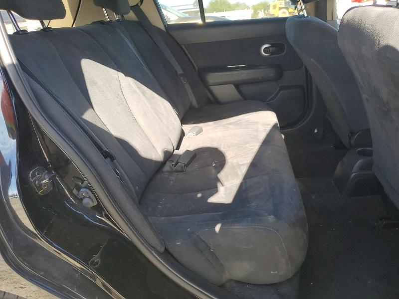 57404156 :رقم المزاد ، 3N1BC13E18L363941 vin ، 2008 Nissan Versa مزاد بيع