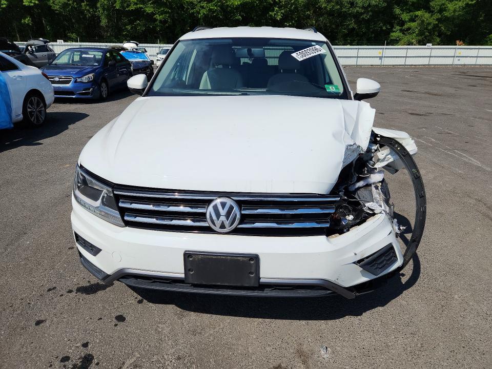 2018 Volkswagen Tiguan მანქანა იყიდება აუქციონზე, vin: 3VV0B7AX4JM042752, აუქციონის ნომერი: 58693996
