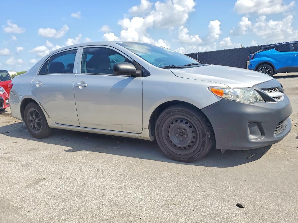 Aukcja sprzedaży 2013 Toyota Corolla, vin: 2T1BU4EE9DC965802, numer aukcji: 41634236