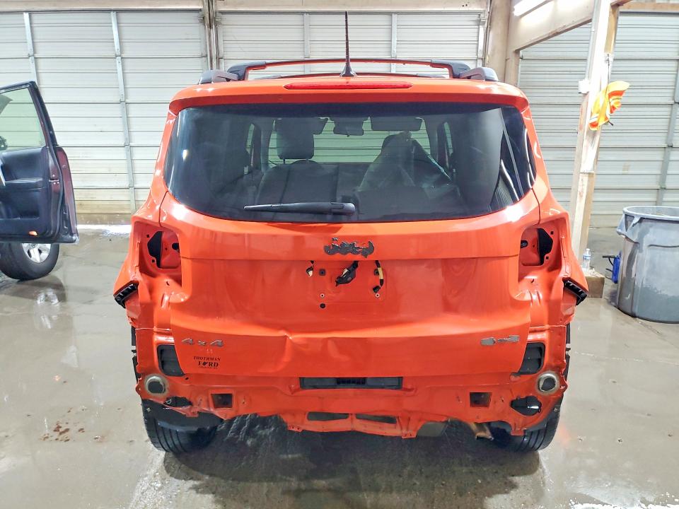 Продажа на аукционе авто 2015 Jeep Renegade, vin: ZACCJBBT9FPB37292, номер лота: 56788876