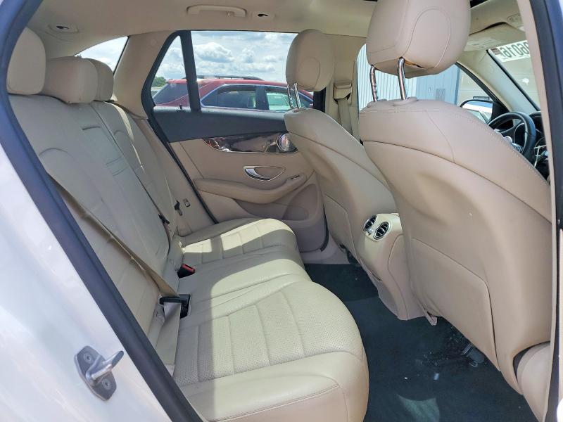 55296016 :رقم المزاد ، WDC0G4KB9HV013503 vin ، 2017 Mercedes-benz Glc مزاد بيع