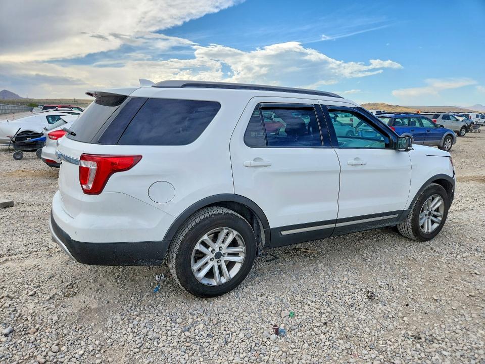 2017 Ford Explorer მანქანა იყიდება აუქციონზე, vin: 1FM5K7D84HGA88557, აუქციონის ნომერი: 58995686