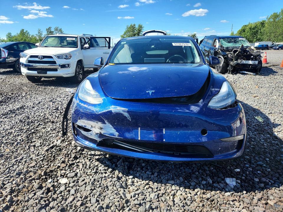 Продажа на аукционе авто 2021 Tesla Model Y, vin: 5YJYGDEE3MF183900, номер лота: 57387916
