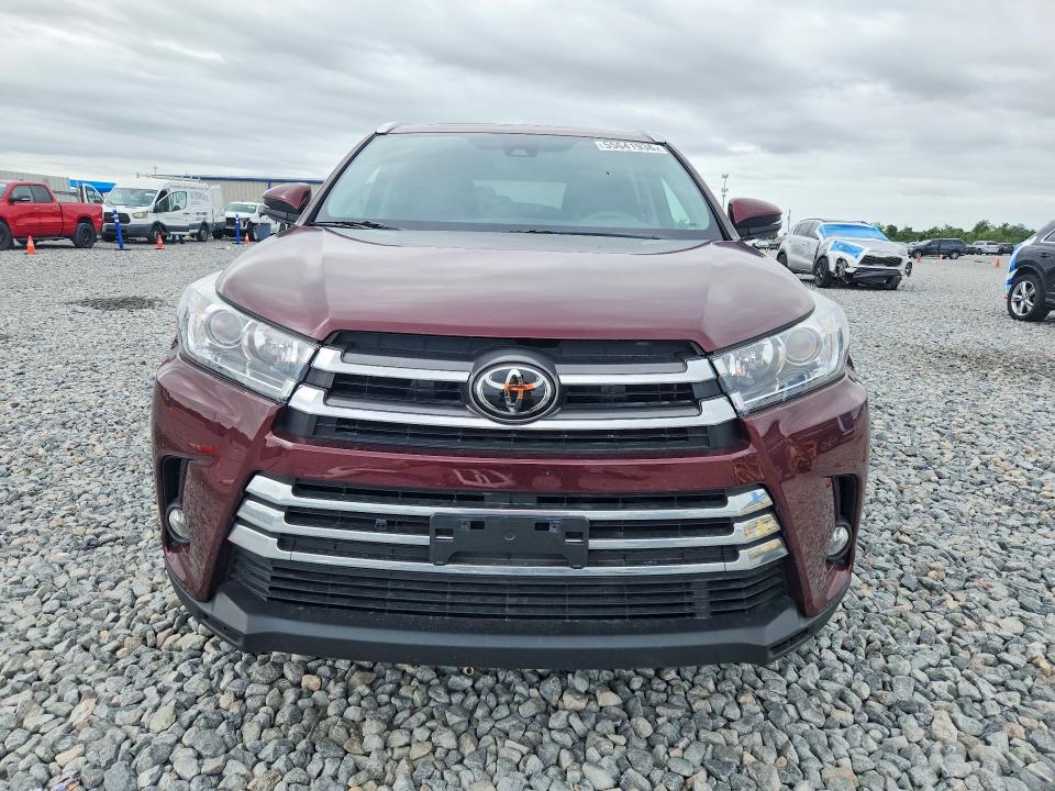 Продажа на аукционе авто 2017 Toyota Highlander, vin: 5TDDZRFH5HS473894, номер лота: 55641936