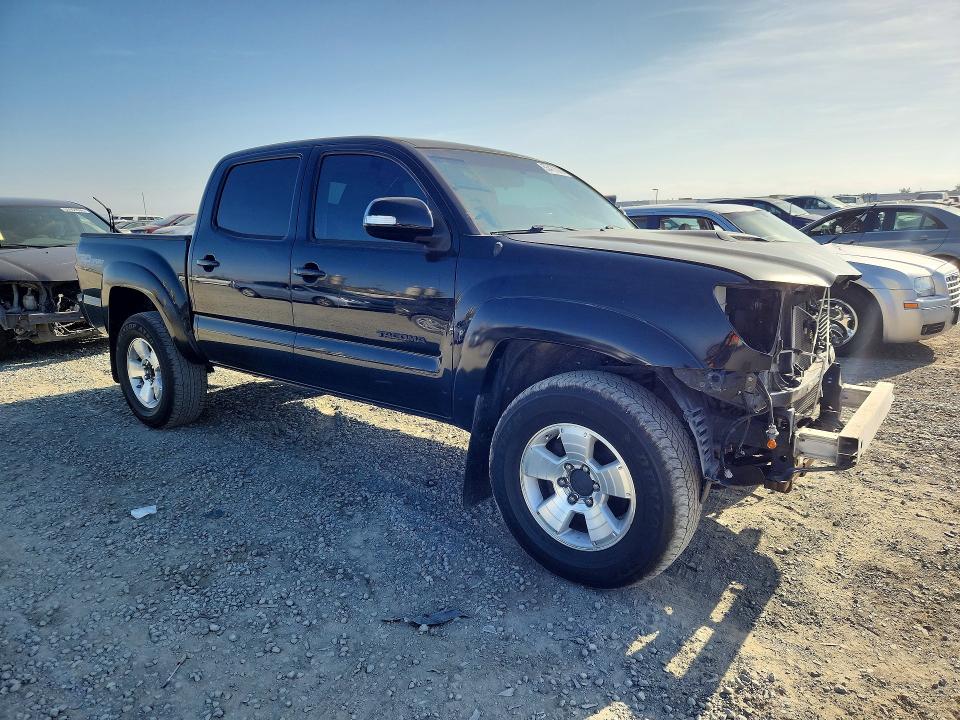 55470066 :رقم المزاد ، 3TMLU4EN0FM189378 vin ، 2015 Toyota Tacoma مزاد بيع