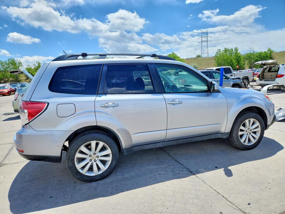 55752906 :رقم المزاد ، JF2SHBCC8CH409681 vin ، 2012 Subaru Forester مزاد بيع