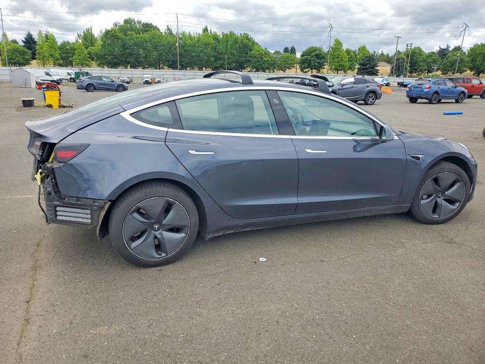 56172836 :رقم المزاد ، 5YJ3E1EB6KF453199 vin ، 2019 Tesla Model 3 مزاد بيع