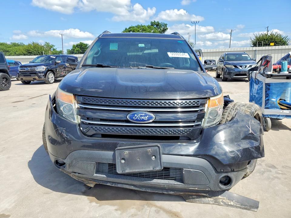 56988546 :رقم المزاد ، 1FM5K7F86FGC62140 vin ، 2015 Ford Explorer مزاد بيع