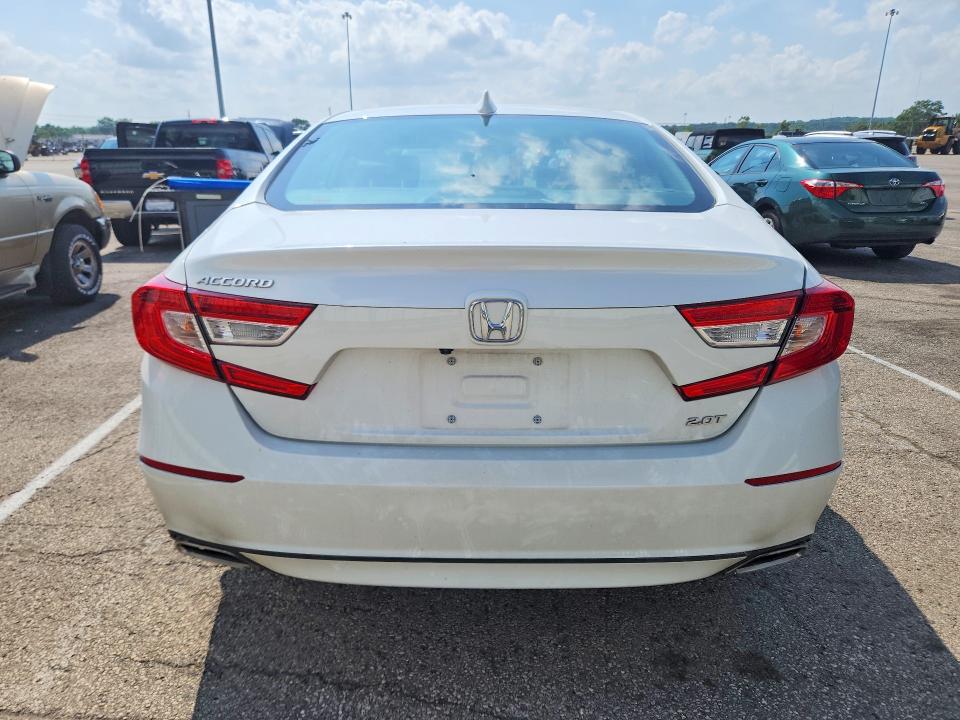 Продаж на аукціоні авто 2018 Honda Accord, vin: 1HGCV2F57JA009031, номер лоту: 56648106
