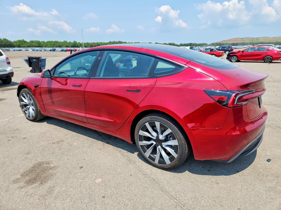 Продажа на аукционе авто 2024 Tesla Model 3, vin: 5YJ3E1EB7RF823991, номер лота: 58808866
