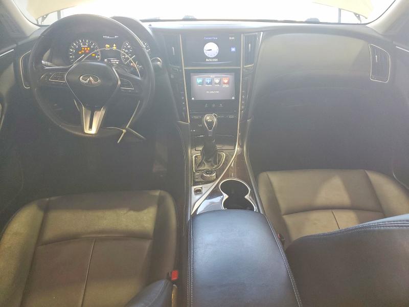 54695066 :رقم المزاد ، JN1EV7AR1JM431781 vin ، 2018 Infiniti Q50 مزاد بيع