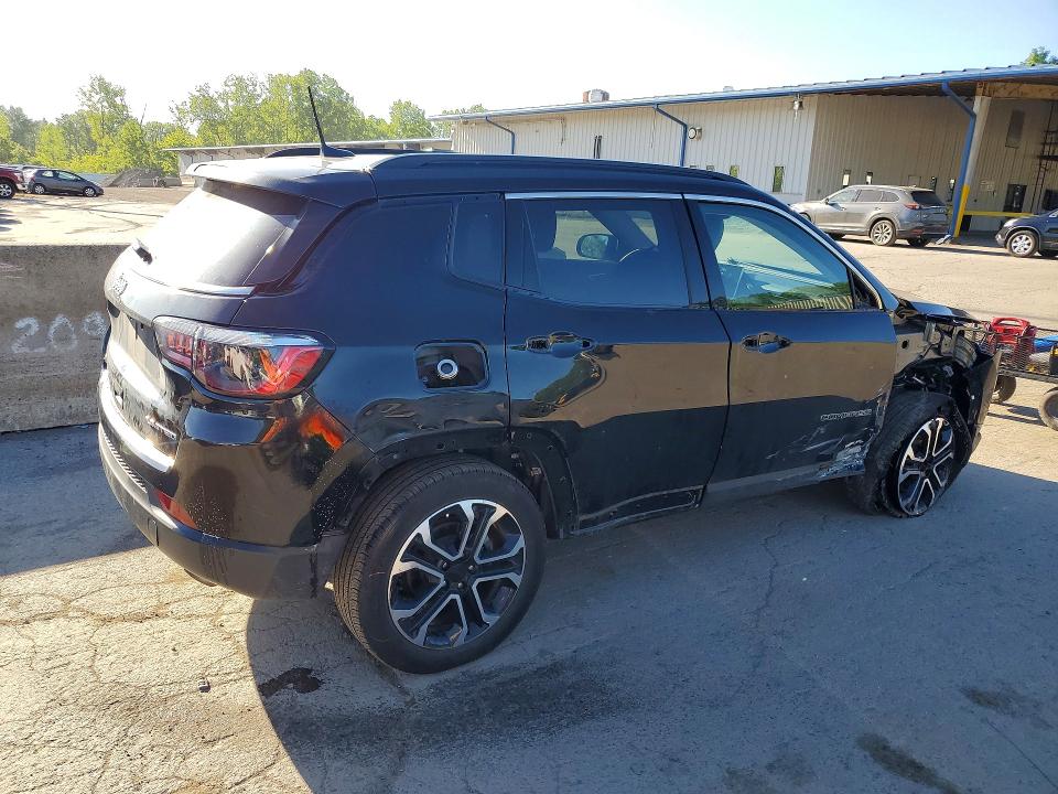 55024236 :رقم المزاد ، 3C4NJDCB0NT237136 vin ، 2022 Jeep Compass مزاد بيع