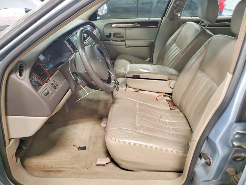 56740106 :رقم المزاد ، 1LNHM81V67Y625042 vin ، 2007 Linc Continental مزاد بيع