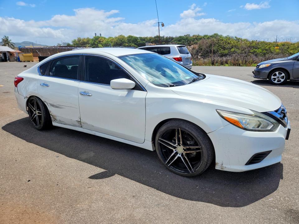 58800666 :رقم المزاد ، 1N4AL3AP8HN344673 vin ، 2017 Nissan Altima مزاد بيع