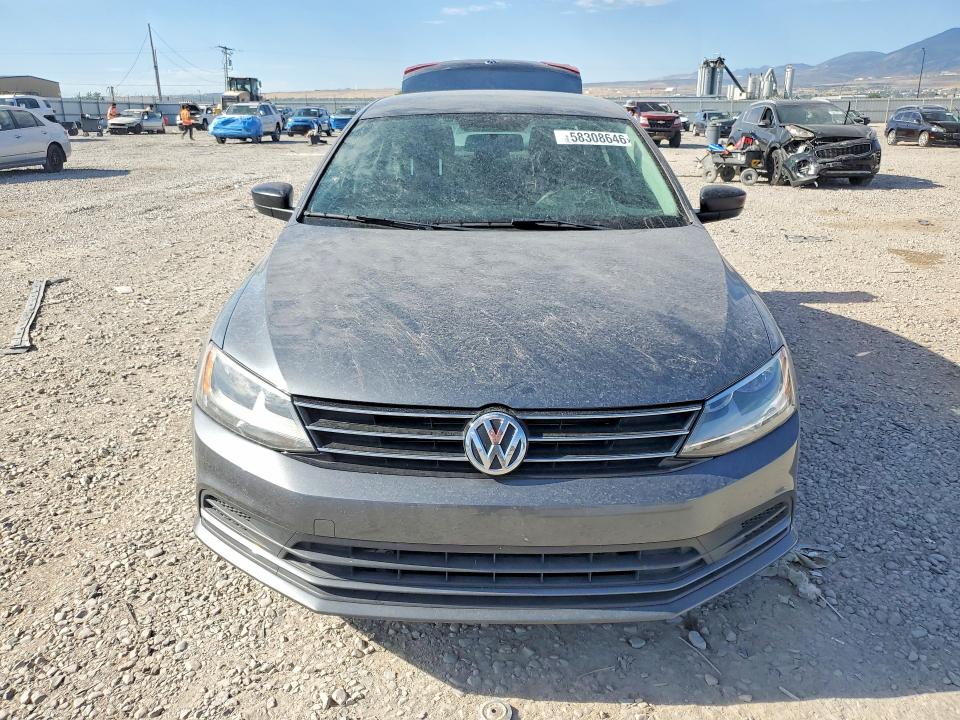 58308646 :رقم المزاد ، 3VW167AJ5GM387359 vin ، 2016 Volkswagen Jetta مزاد بيع