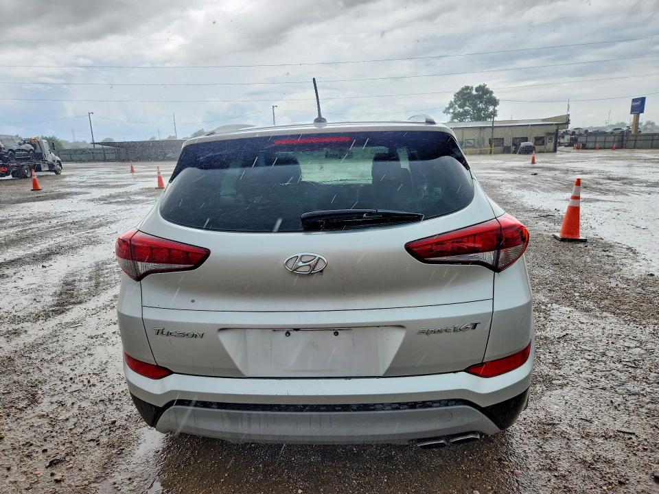Продаж на аукціоні авто 2017 Hyundai Tucson, vin: KM8J33A2XHU521174, номер лоту: 55992556