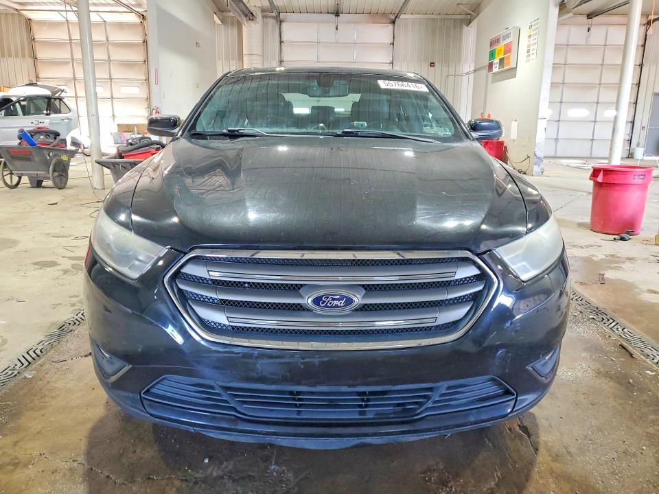 55766416 :رقم المزاد ، 1FAHP2E85FG122075 vin ، 2015 Ford Taurus مزاد بيع