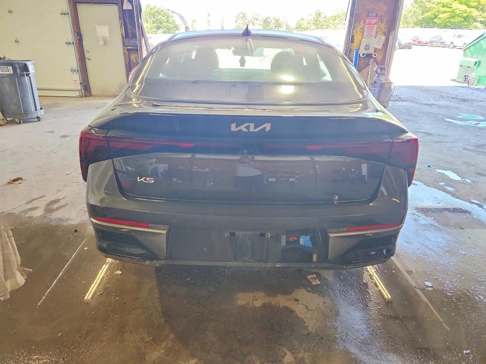 2025 Kia K5 მანქანა იყიდება აუქციონზე, vin: KNAG24J75S5289410, აუქციონის ნომერი: 55941866