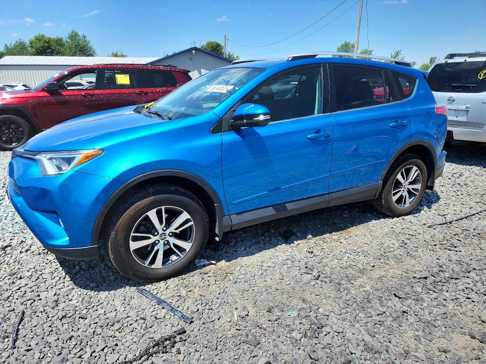 2016 Toyota Rav4 მანქანა იყიდება აუქციონზე, vin: 2T3RFREV9GW472587, აუქციონის ნომერი: 56240526