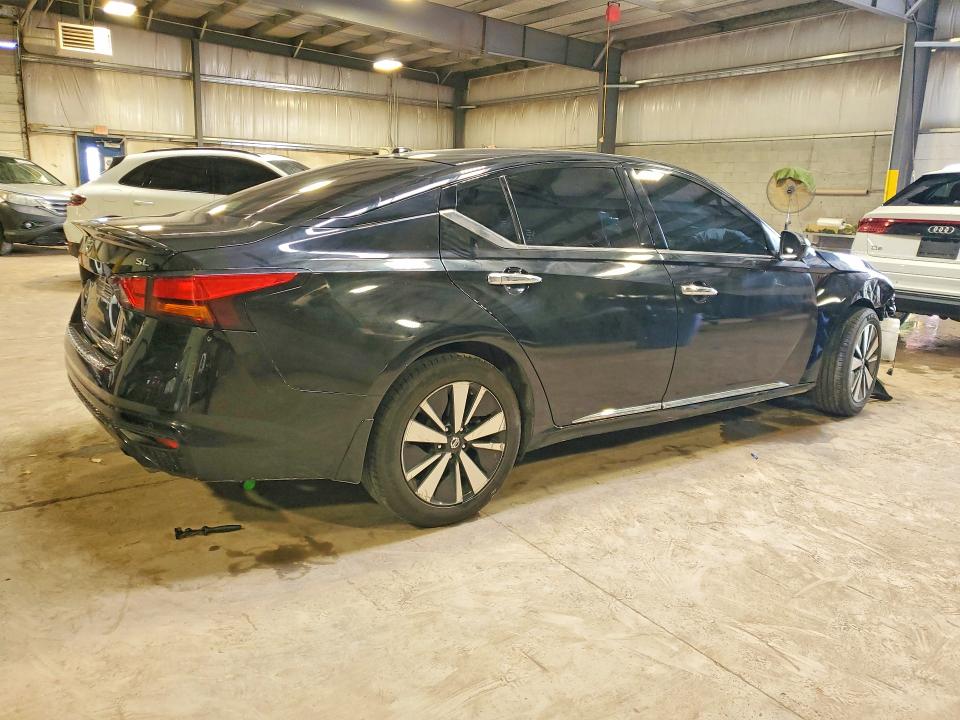 Продажа на аукционе авто 2020 Nissan Altima, vin: 1N4BL4EW9LC150511, номер лота: 57137926