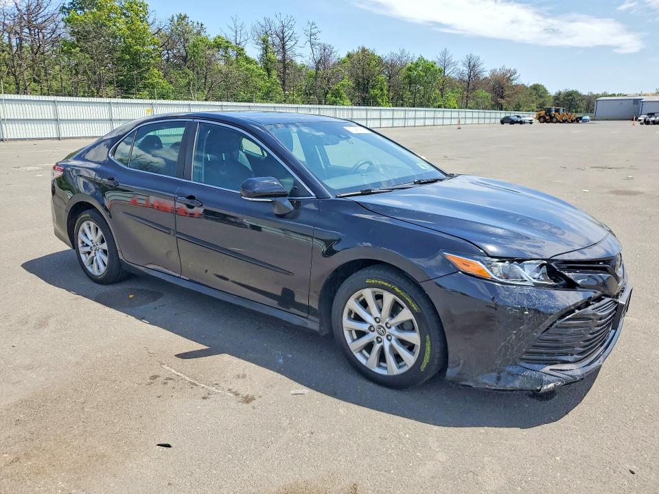 Auction sale of the 2019 Toyota Camry, vin: 4T1B11HK1KU763637, lot number: 57041366