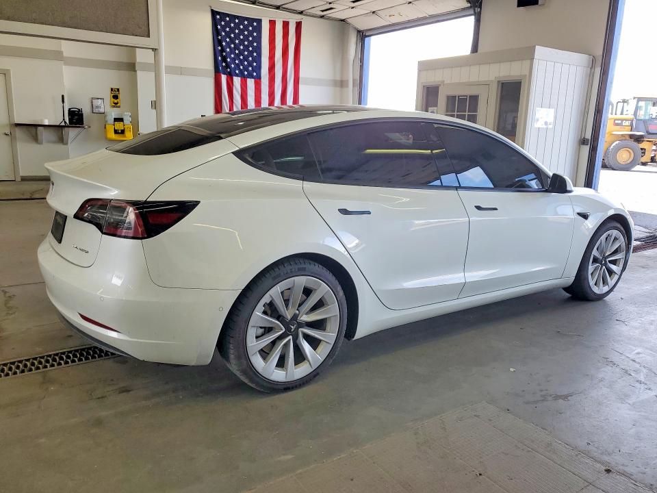 57480976 :رقم المزاد ، 5YJ3E1EB1NF268319 vin ، 2022 Tesla Model 3 مزاد بيع
