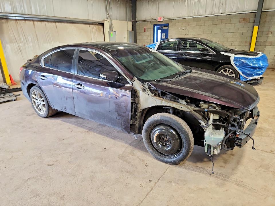 56301906 :رقم المزاد ، 1N4AA5AP4AC809839 vin ، 2010 Nissan Maxima مزاد بيع