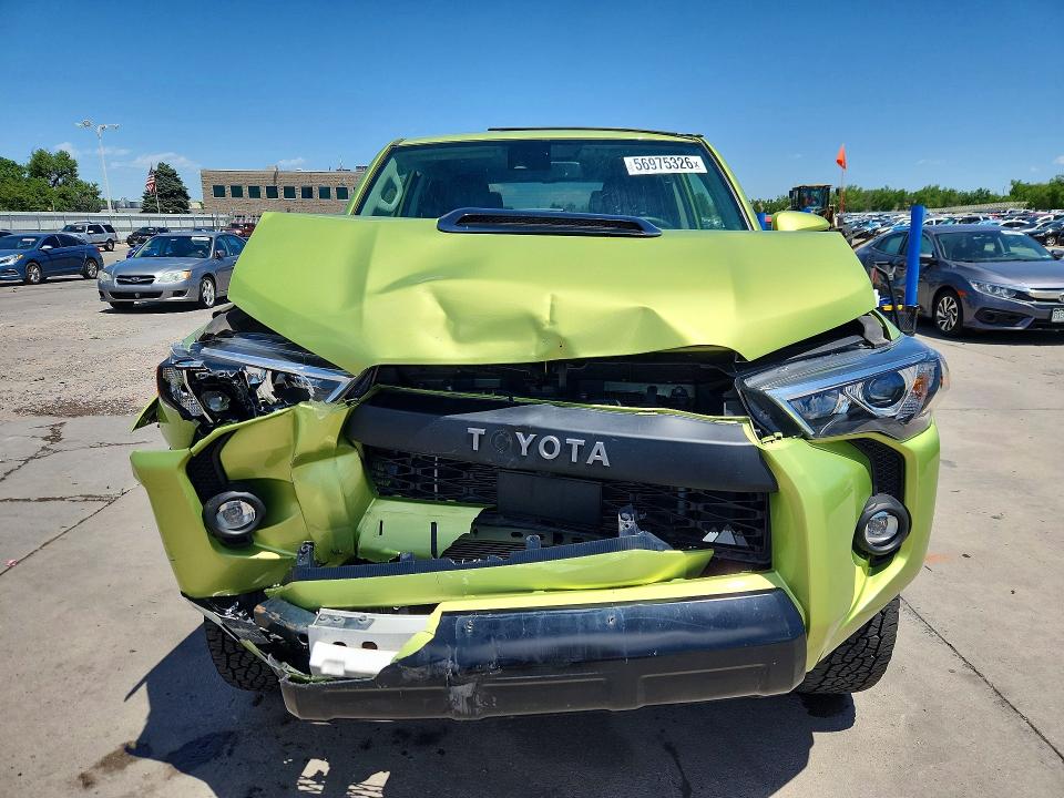 56975326 :رقم المزاد ، JTELU5JR8N6000436 vin ، 2022 Toyota 4runner مزاد بيع