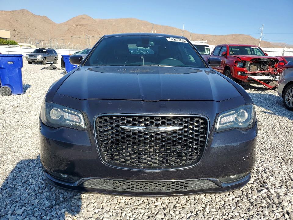57253036 :رقم المزاد ، 2C3CCABG3GH243817 vin ، 2016 Chrysler 300 مزاد بيع