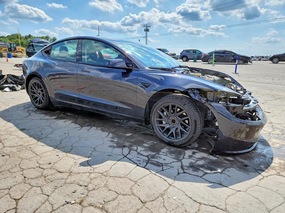Продажа на аукционе авто 2024 Tesla Model 3, vin: 5YJ3E1EA0RF826528, номер лота: 58609346