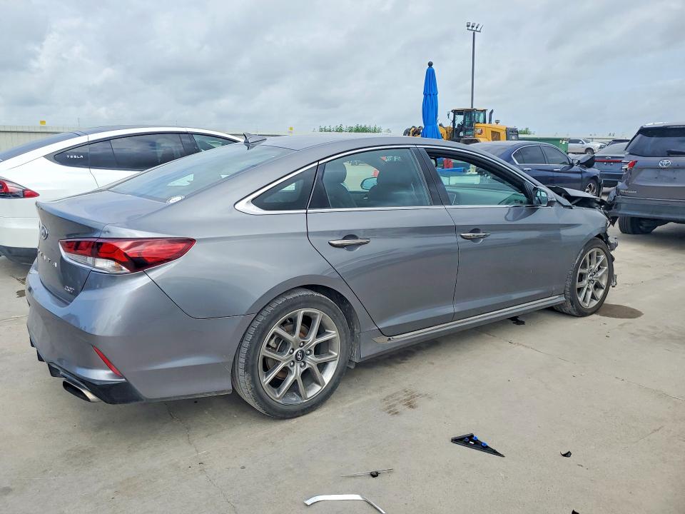 58373426 :رقم المزاد ، 5NPE34AB6JH667504 vin ، 2018 Hyundai Sonata مزاد بيع