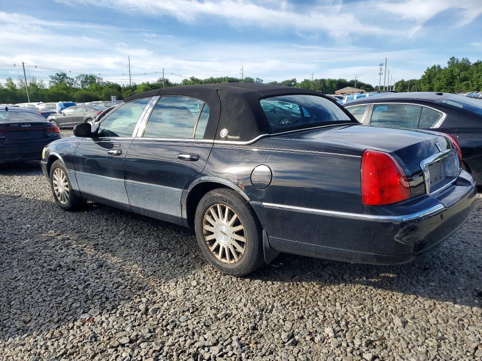Aukcja sprzedaży 2004 Lincoln Town Car, vin: 1LNHM81W14Y660527, numer aukcji: 58030516