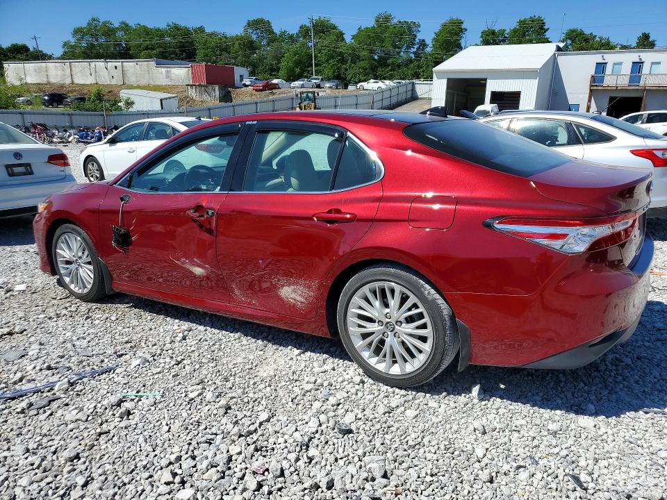 Продаж на аукціоні авто 2018 Toyota Camry, vin: 4T1B11HK6JU571984, номер лоту: 55982836