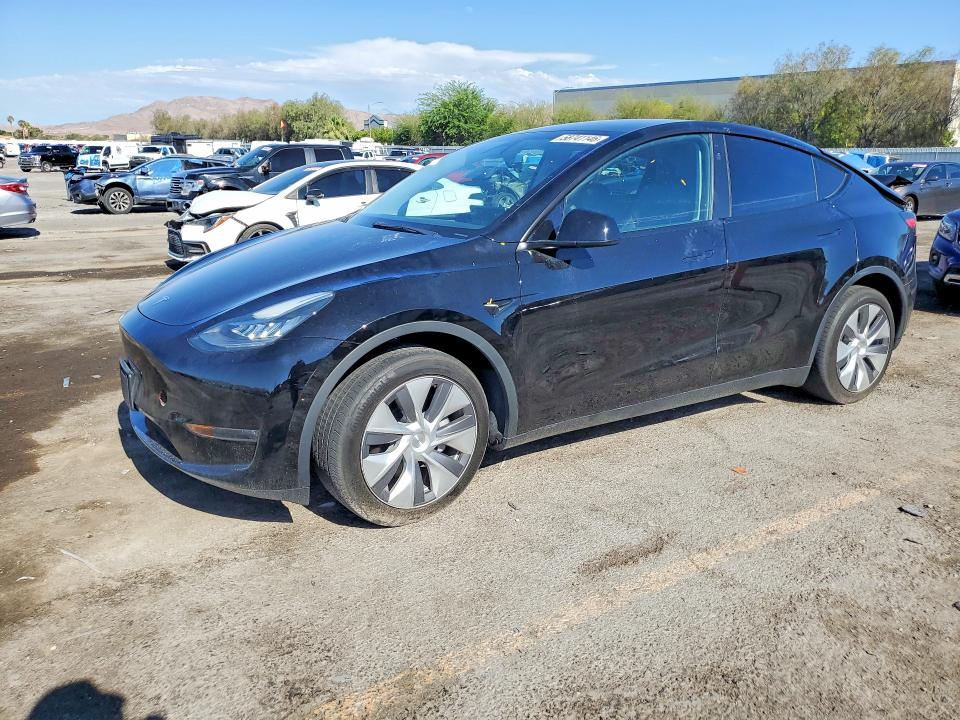 58741146 :رقم المزاد ، 7SAYGDEE4PA139053 vin ، 2023 Tesla Model Y مزاد بيع