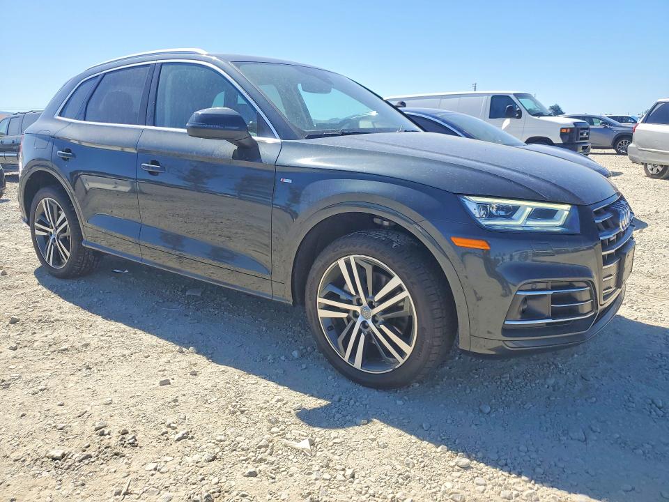 57059016 :رقم المزاد ، WA1E2AFY7L2062596 vin ، 2020 Audi Q5 E مزاد بيع