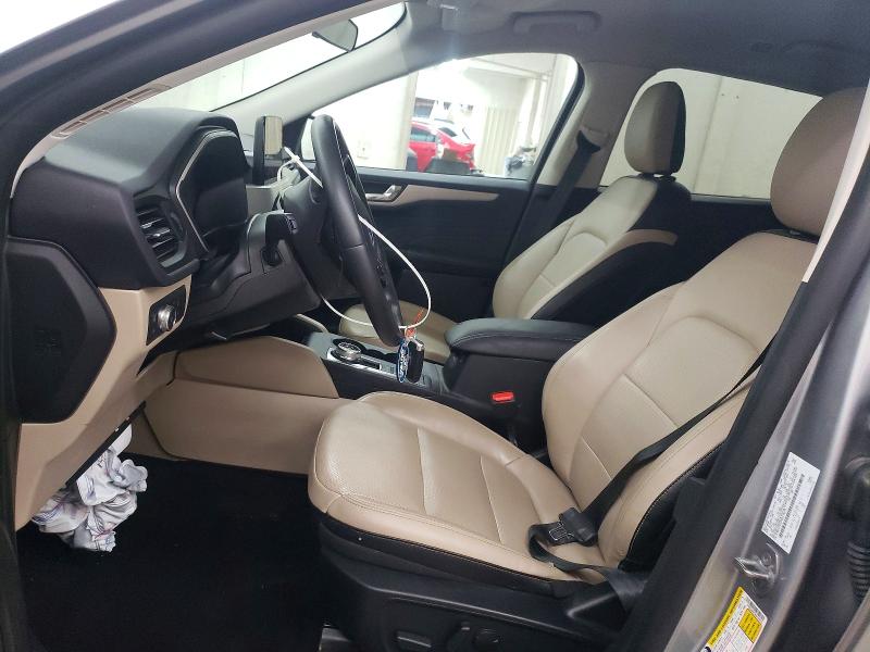 58200456 :رقم المزاد ، 1FMCU0KZ1NUA18273 vin ، 2022 Ford Escape مزاد بيع